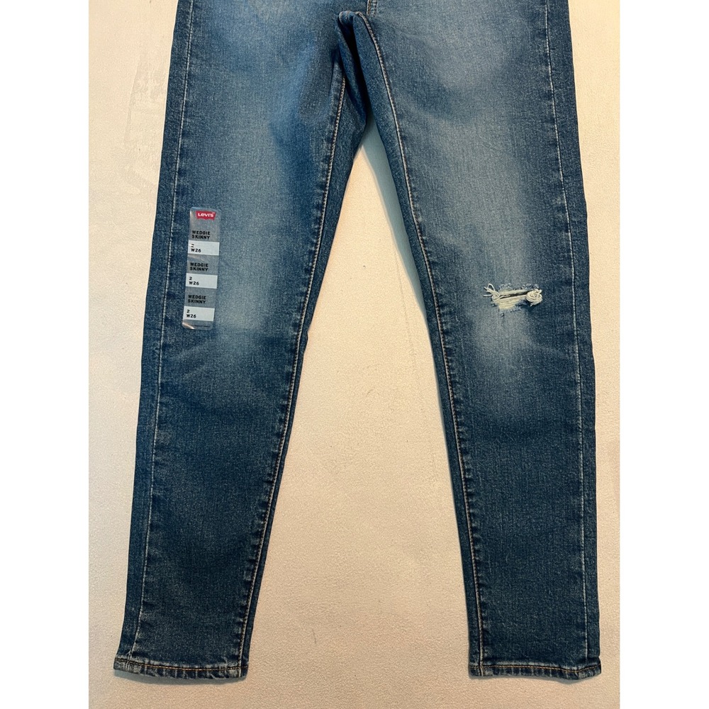 Levis Wedgie Skinny High Rise Distressed Blue Jeans Button Fly W26 L26 NWT - Picture 5 of 14